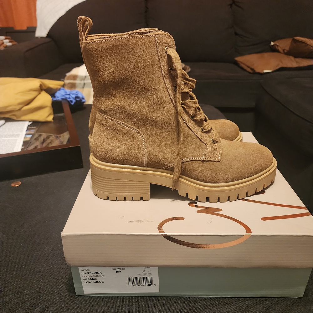 Crown Vintage Brown Suede Ankle Boots